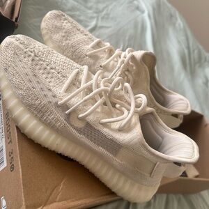 YEEZYS